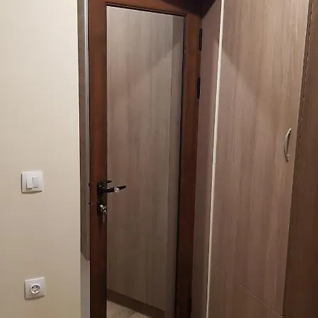 Lux Монтана